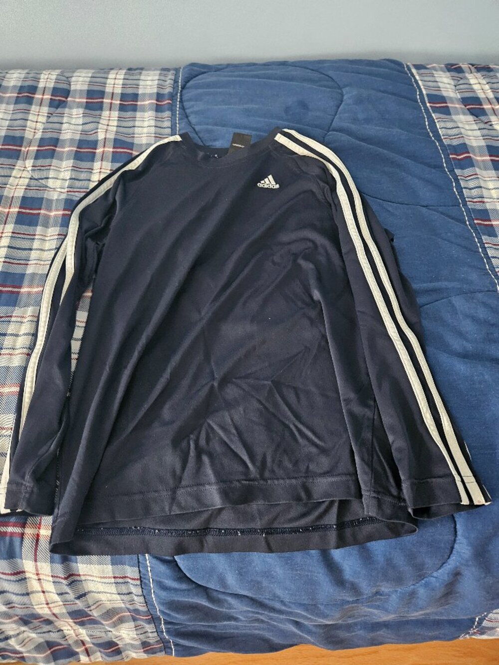 Long sleeve shirts